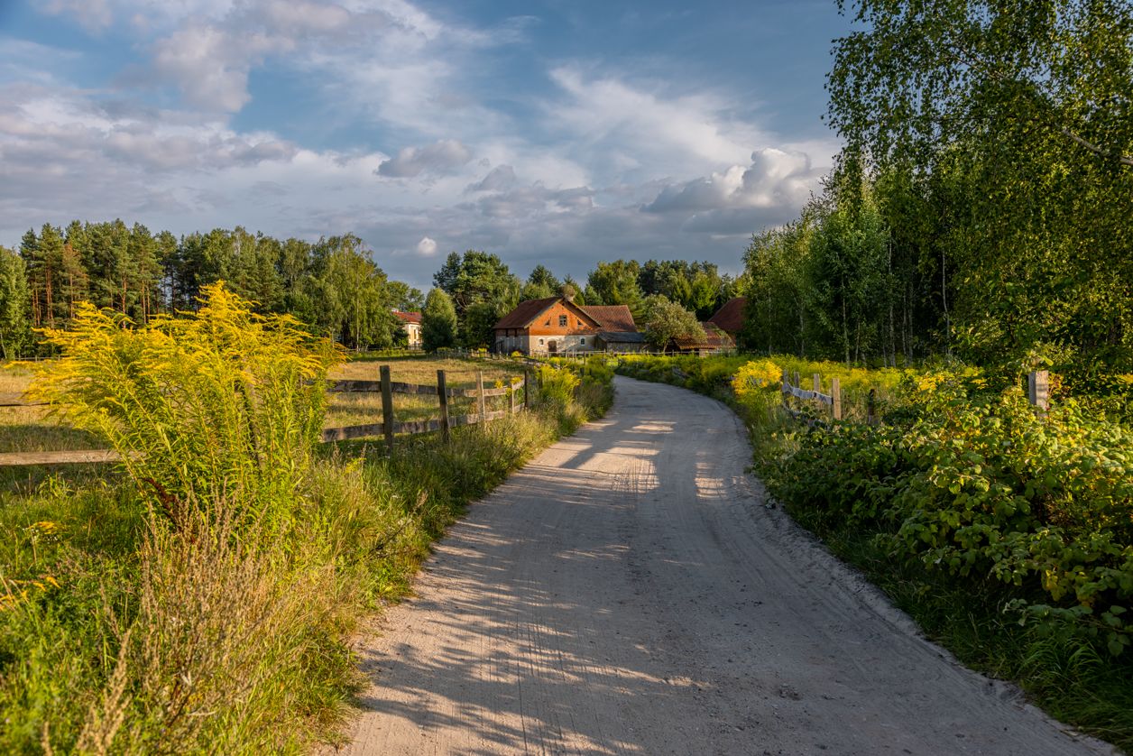 wiejski krajobraz dom wakacje