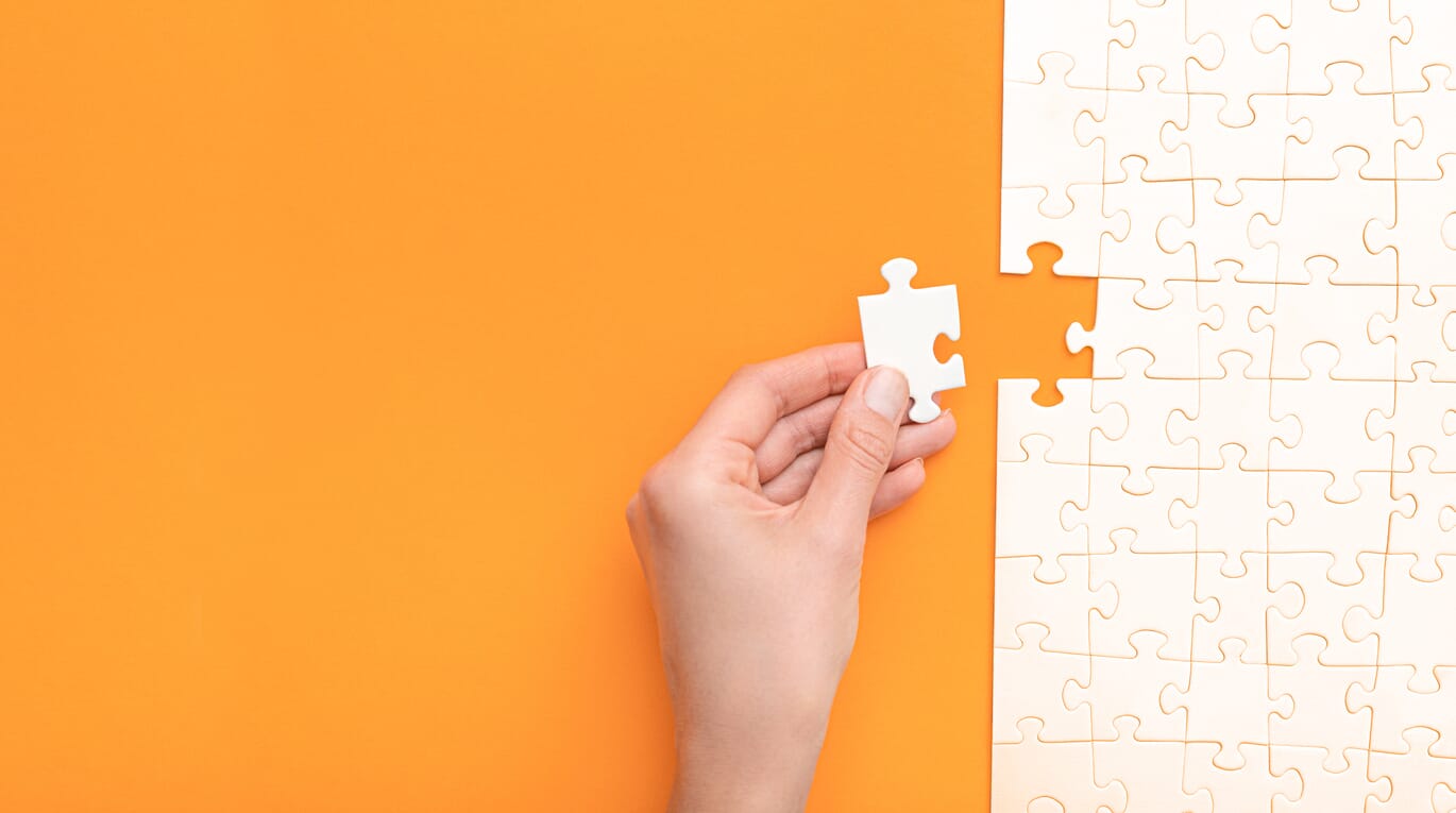 dołączenie ostatniego puzzle